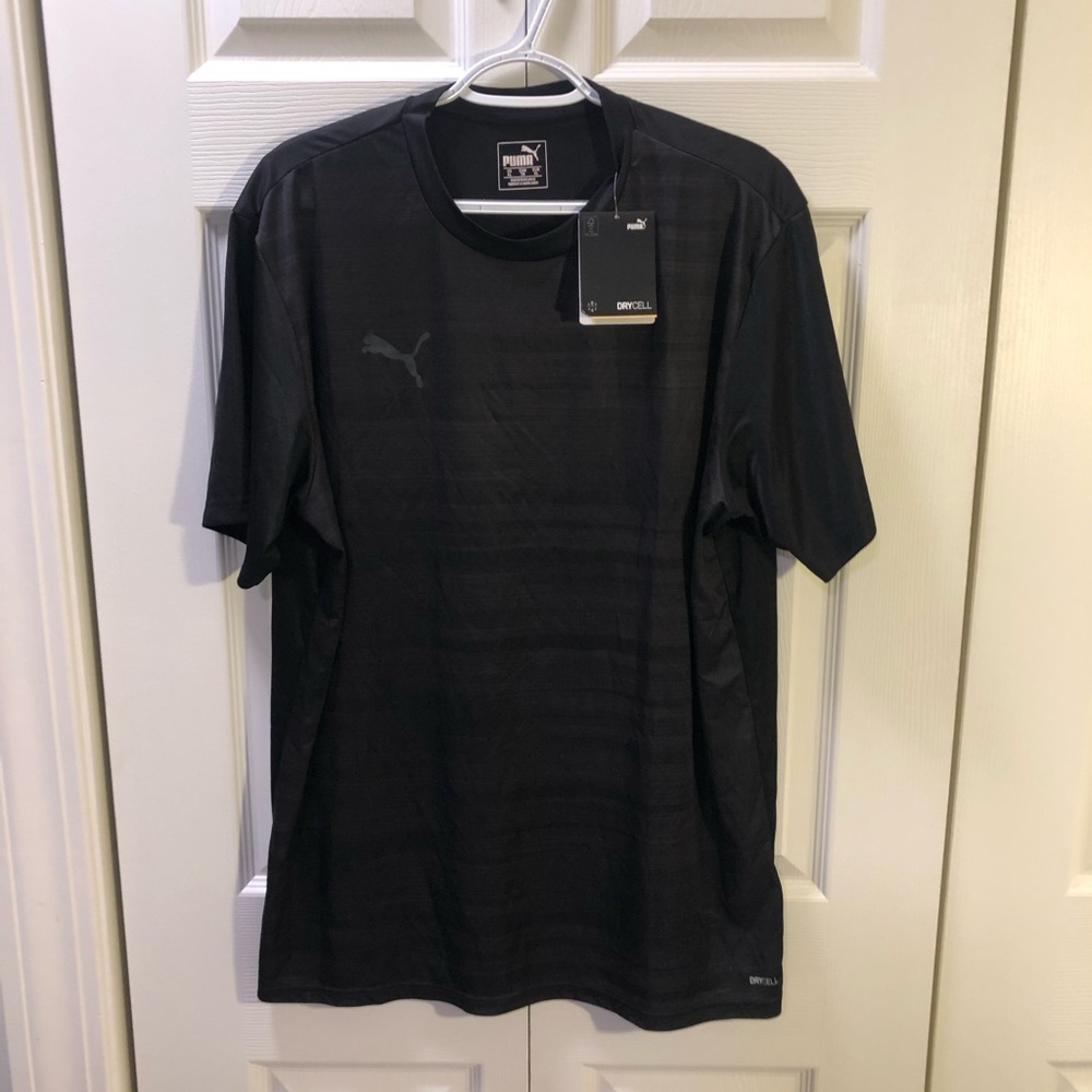 Puma soccer jersey. Size XL, NWT